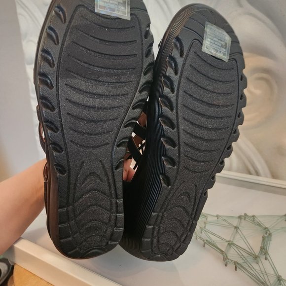 EUC Skechers Black Gladiator Style, Lace Up Wedge Sandals. Size 8.5 - Picture 8 of 15